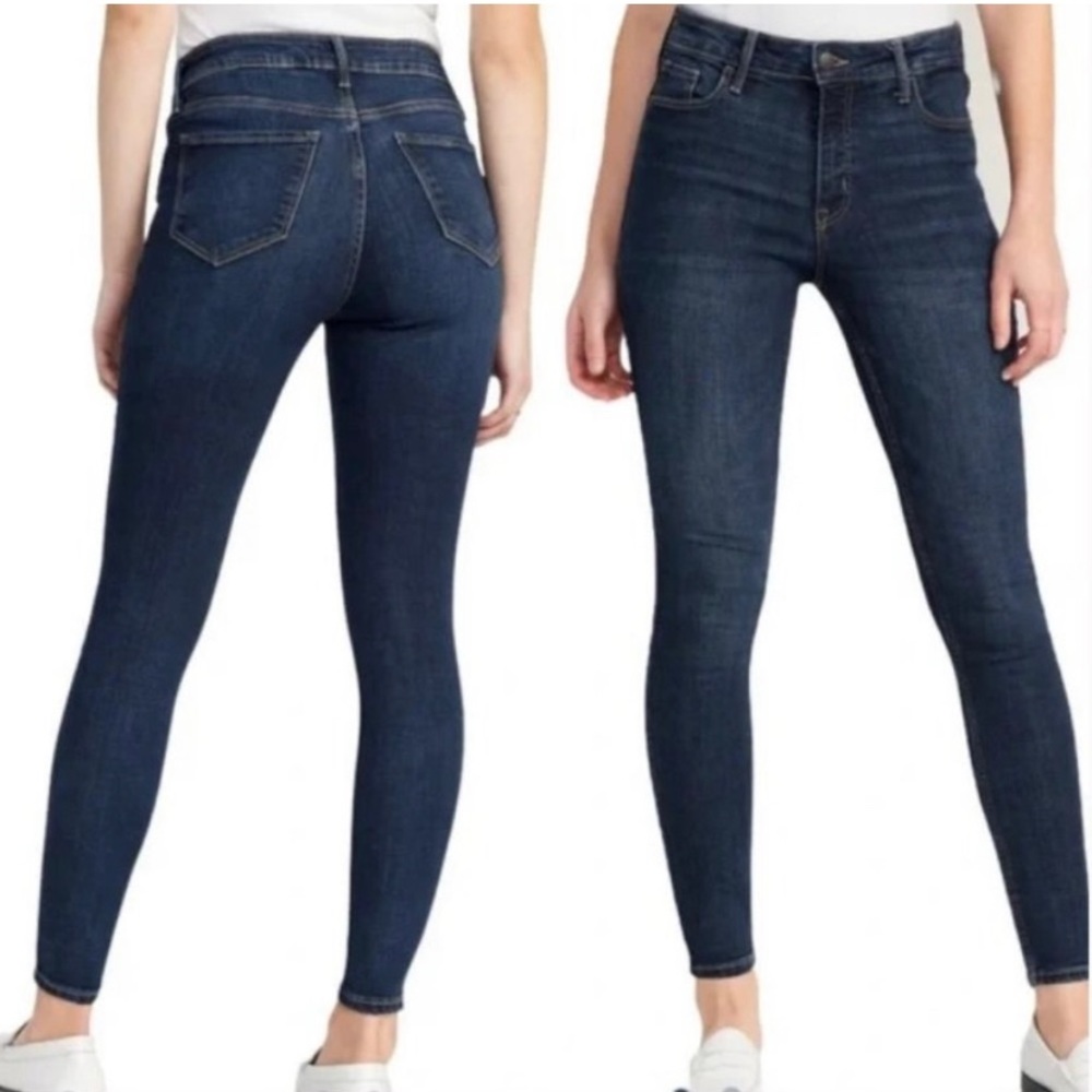 Old Navy High-Rise Rockstar Super Skinny Jean